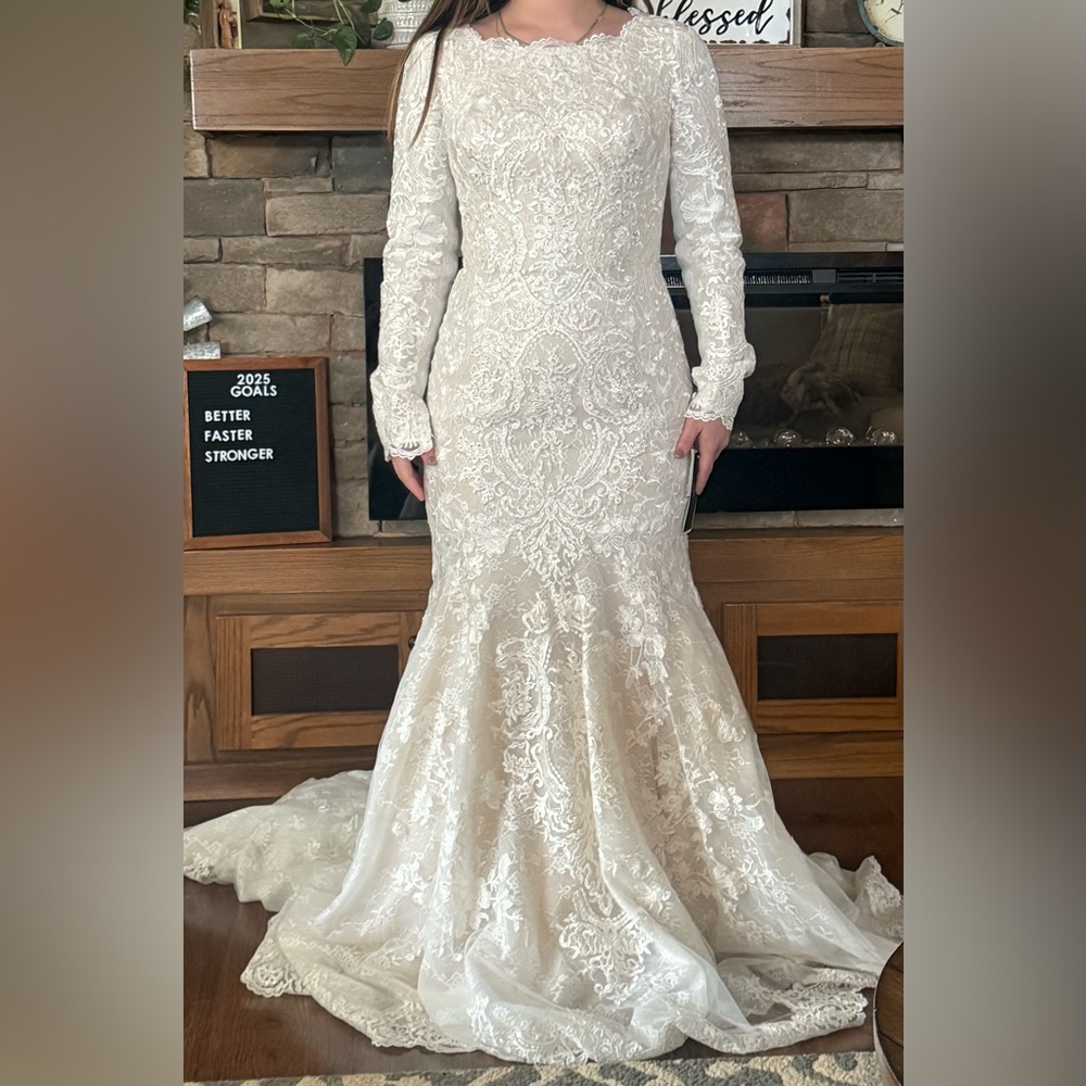 Elegant Lace White Dress